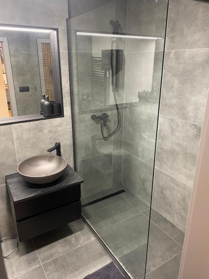 פופראד Apartment Luxury מראה חיצוני תמונה